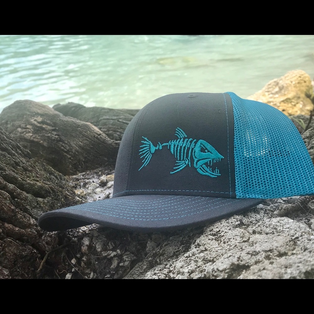 Fish bones hat